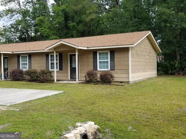 Building Photo - 405 E Lawnwood Ave
