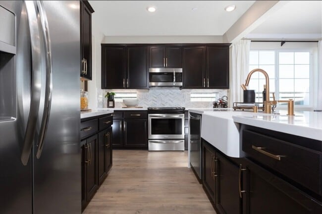Foto del edificio - Gorgeous  3bed/2.5 bath Model Home in West Sac