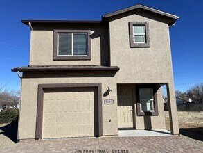 Building Photo - 3241 N Constance Dr