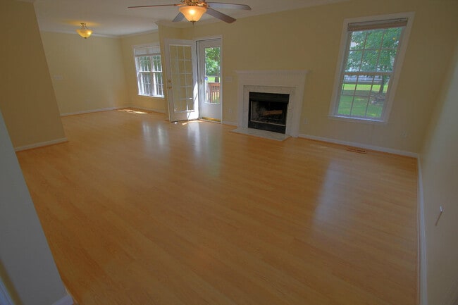 Building Photo - Beautiful 3 bedroom home in Wake Forest ne...