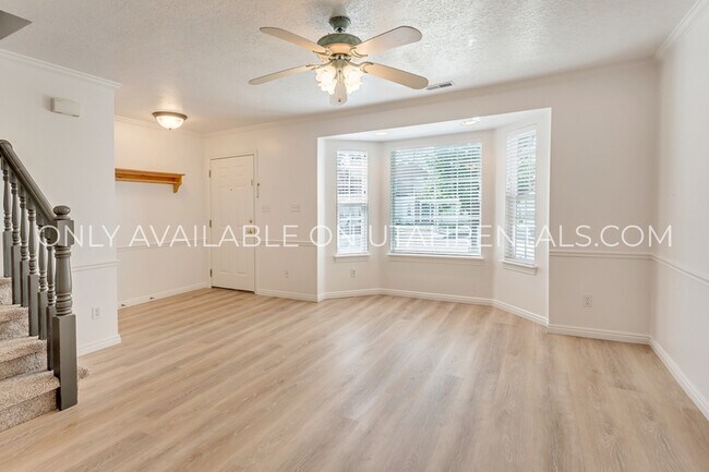 Foto del edificio - 144 N 1120 E