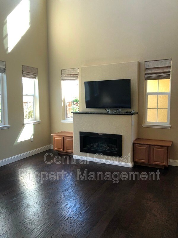 Foto del edificio - 18023 McDowell St