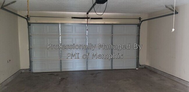 Foto del edificio - 7420 Gingerhill Ln