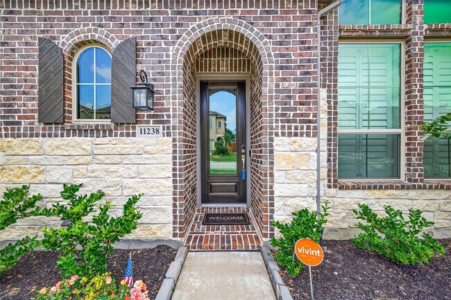 Foto del edificio - 11238 Buchanan Cvs Ln