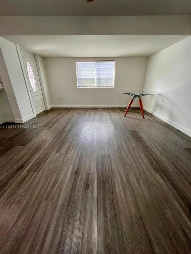 Foto del edificio - 2901 SW 58th St