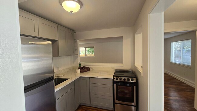 Foto del edificio - 13727 35th Ave NE
