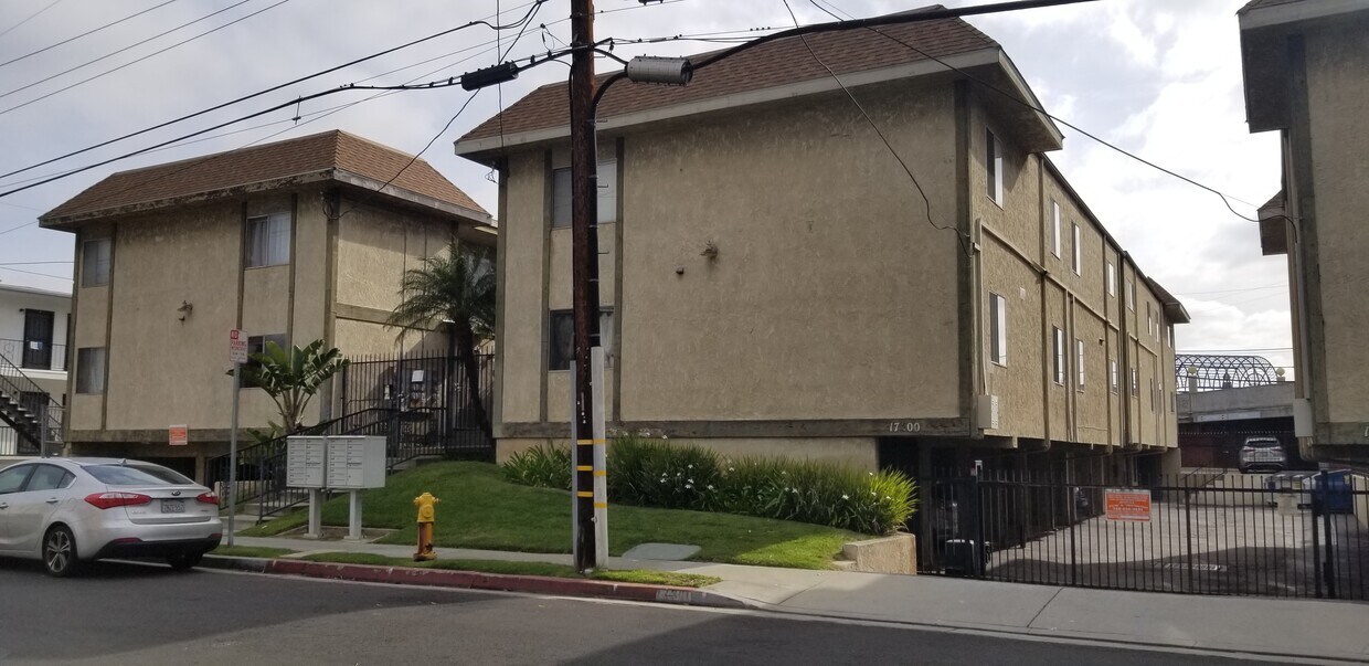 20 Apartments for Rent in Lawndale, CA Westside Rentals