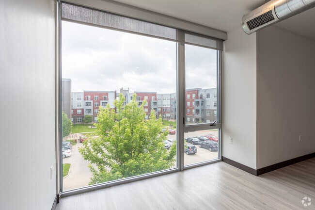 Efficiency - 582SF - Living Room - IA City Lofts