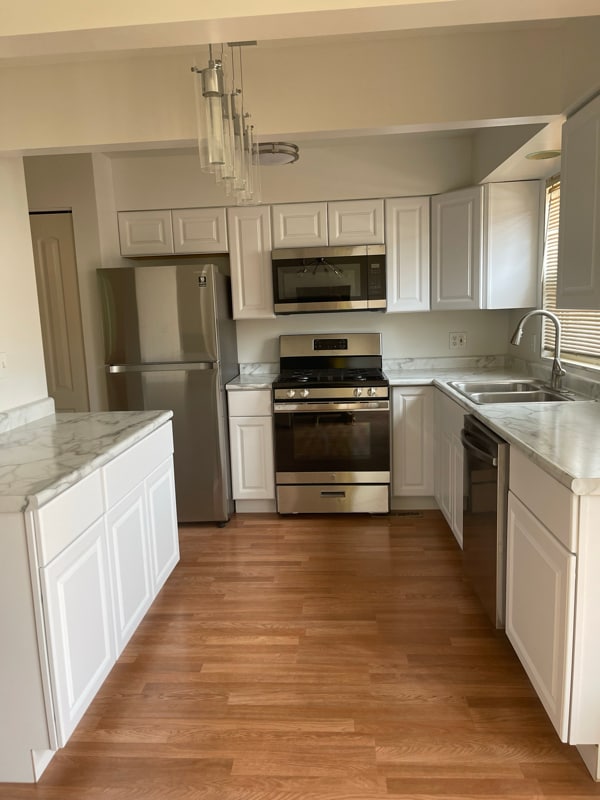 Photo - 2312 N Nagle Ave (Chicago, IL)