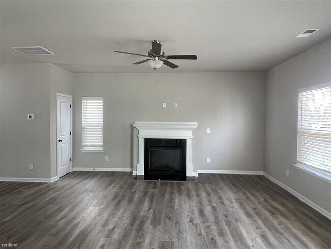 Building Photo - 3 br, 2.5 bath House - 4016 Stoneygreen Lane