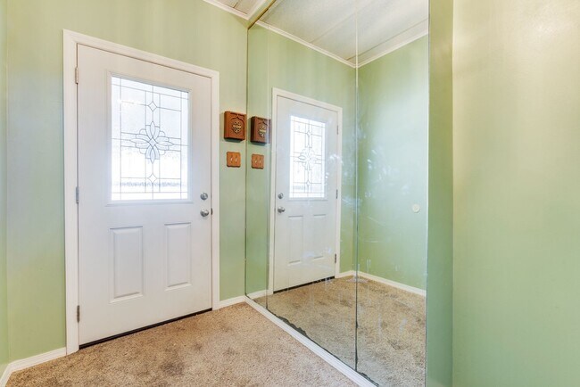 Foto del edificio - AVAILABLE NOW! 3 bed, 2 bath AMAZING House in Allentown!!!