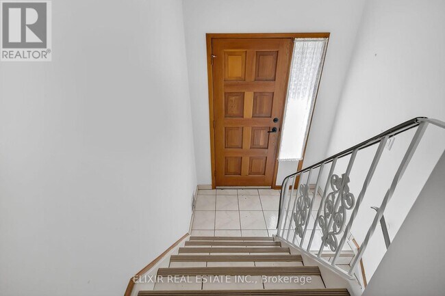 Building Photo - 246 Thaler Ave