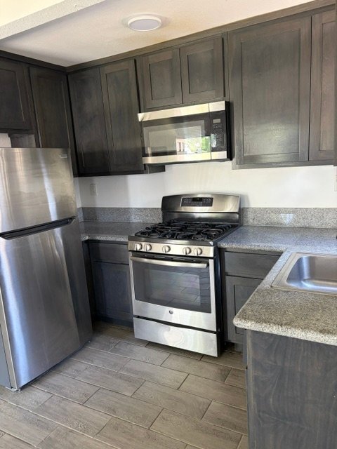 Foto del edificio - 920 E 91st St