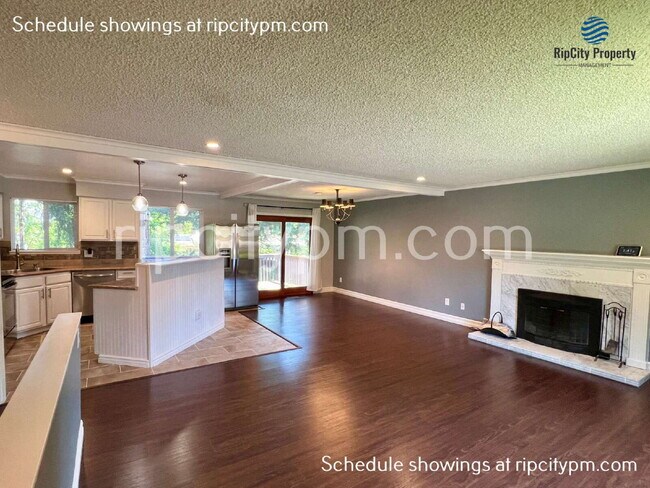 Foto del edificio - 732 NE 195th Ave