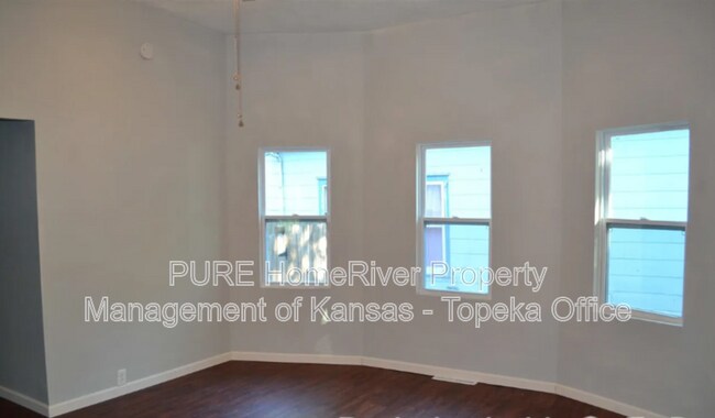 Foto del edificio - 1272 SW Mulvane St