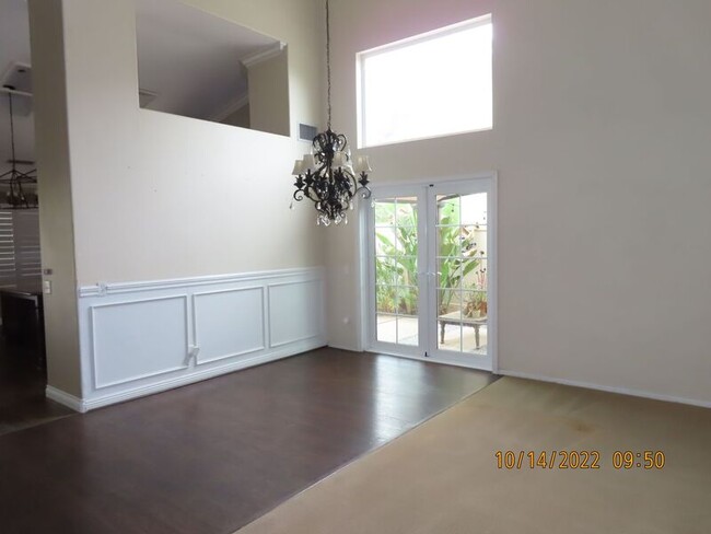 Building Photo - 32322 Corte Parado