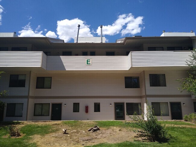 Foto del edificio - Fort Collins Condo for Rent – Updated and Move-In Ready