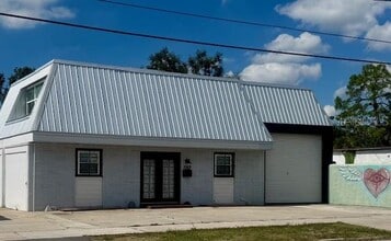 Building Photo - 1143 Central Ave