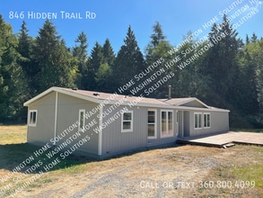 Building Photo - 846 Hidden Trail Rd
