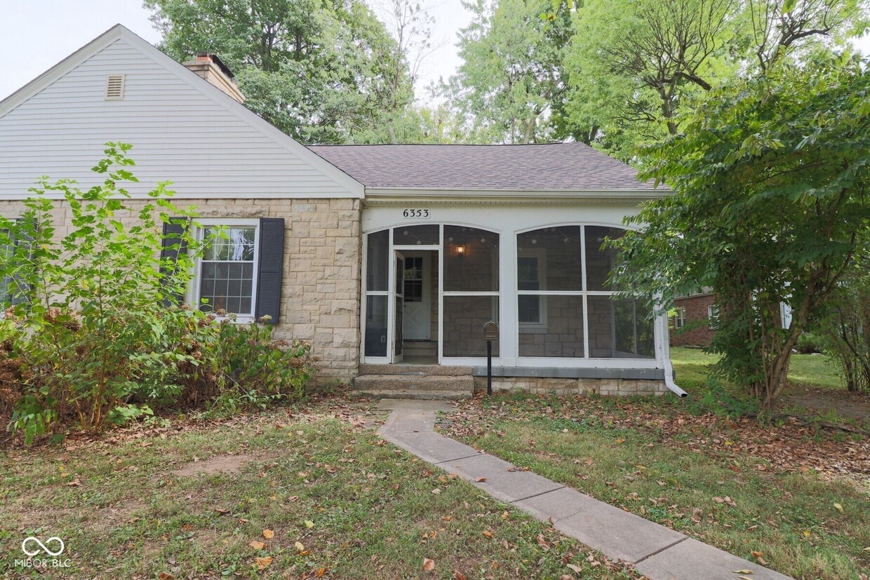 Primary Photo - 6353 Riverview Dr