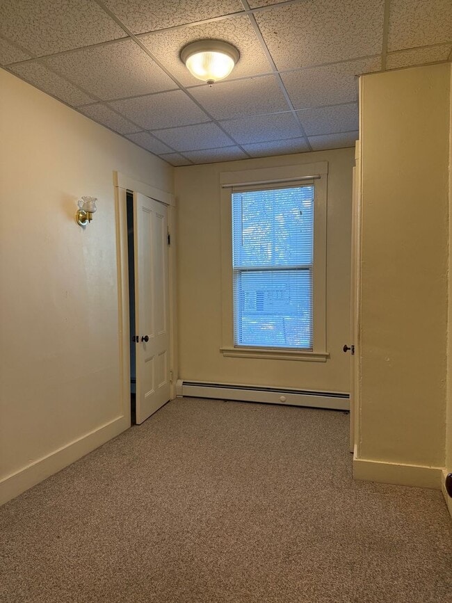 Building Photo - 66 Stroudwater St