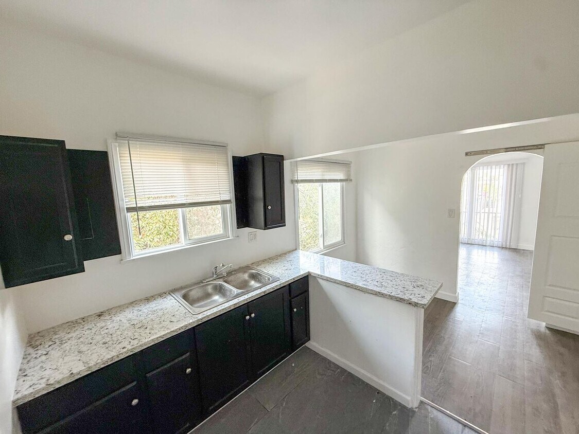 Foto principal - 612 57th St