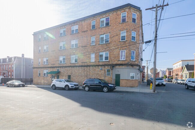 Vista alternativa - 71-73 Newbury St