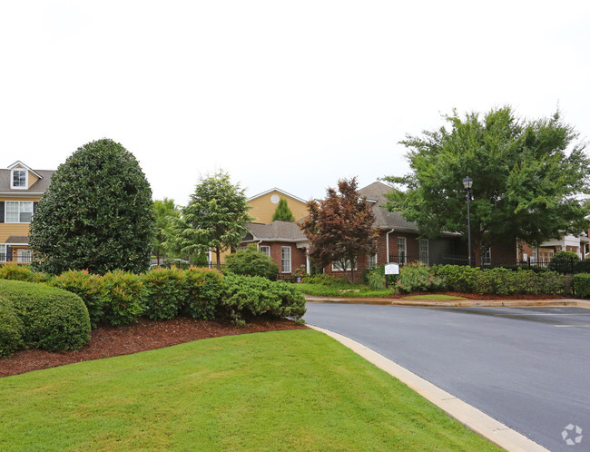 Building Photo - Sundance Creek Townhomes