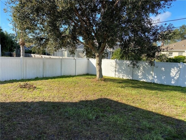 Building Photo - 1507 Ocean Cove St