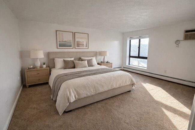 Building Photo - 2 Victory Rd