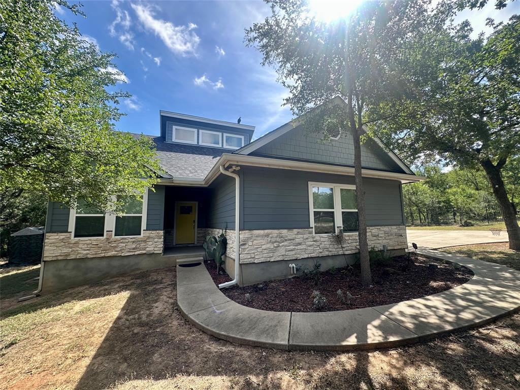 Primary Photo - 210 Arbor Hill Way