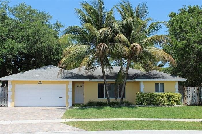 Primary Photo - 1221 SW 4th Street, Boca Raton, FL, 33486