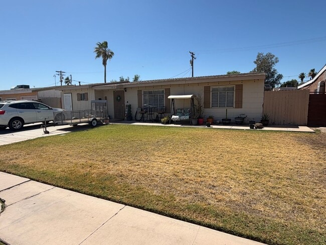 Building Photo - for rent studio in El Centro Ca