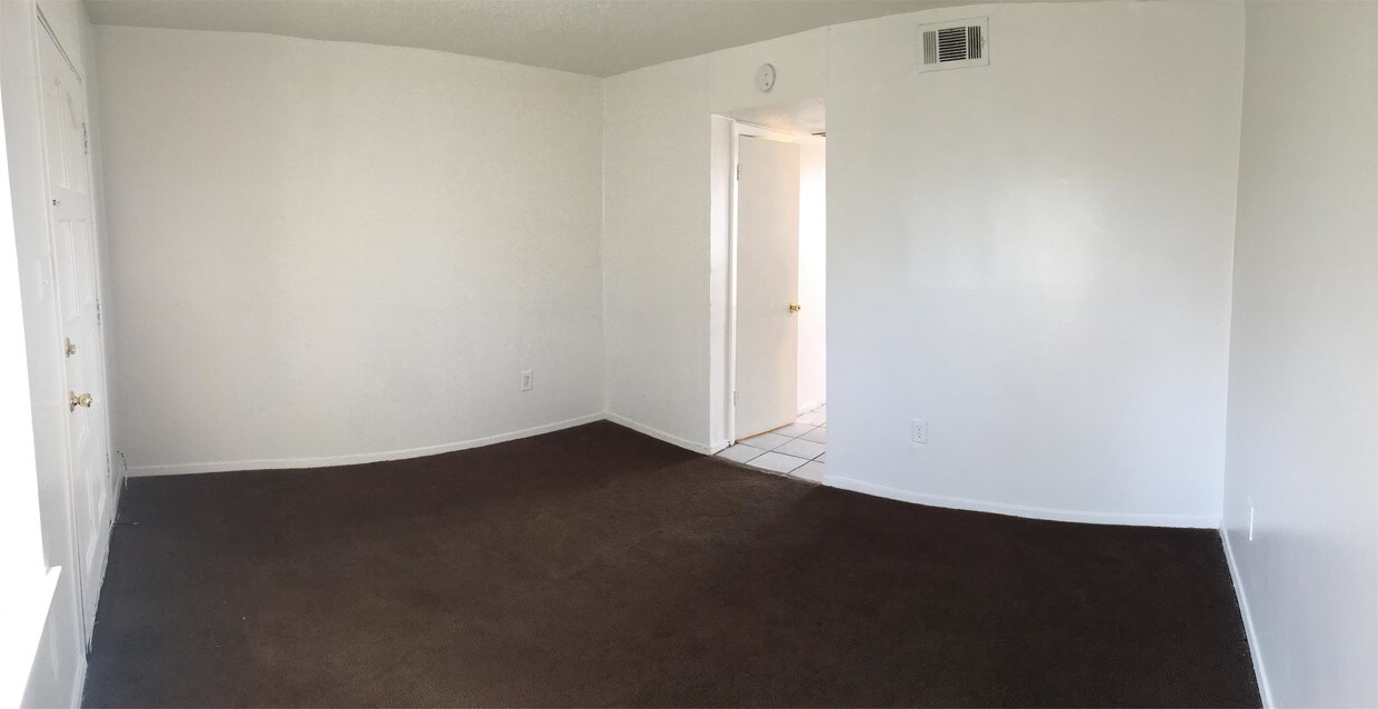 Foto del edificio - 112 Cedar Ln