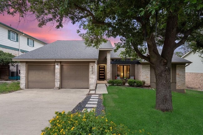 Building Photo - 6302 Colina Ln