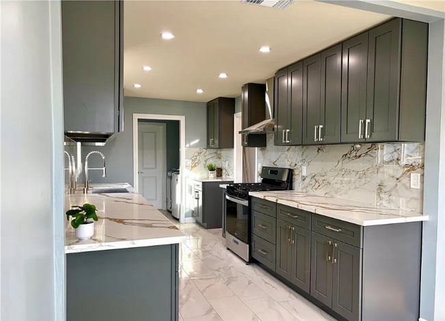 Building Photo - 16014 Horace St