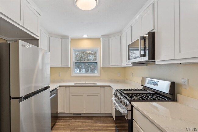 Foto del edificio - 429 Beechwood Ave