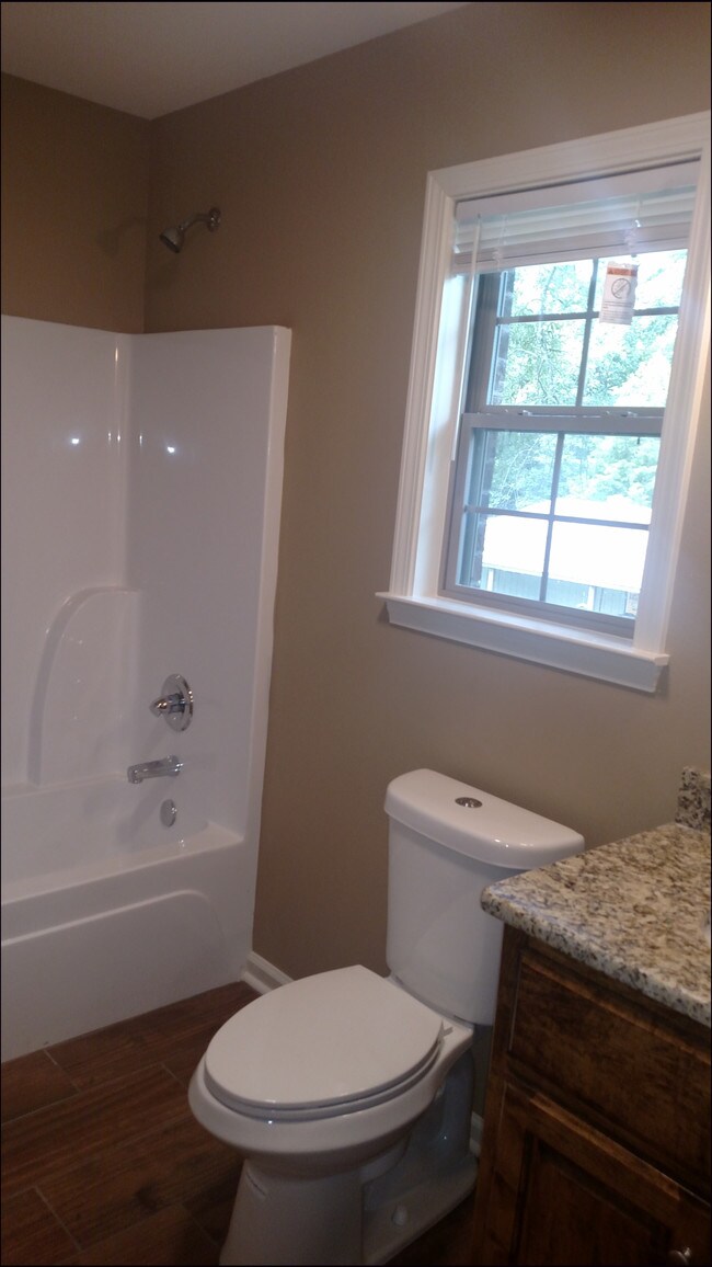 Building Photo - 533 Grand Haskell Ave