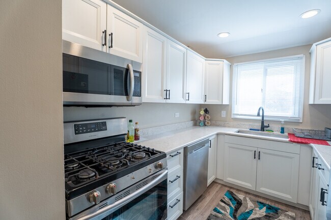 Foto del edificio - 774 Terrace Ct