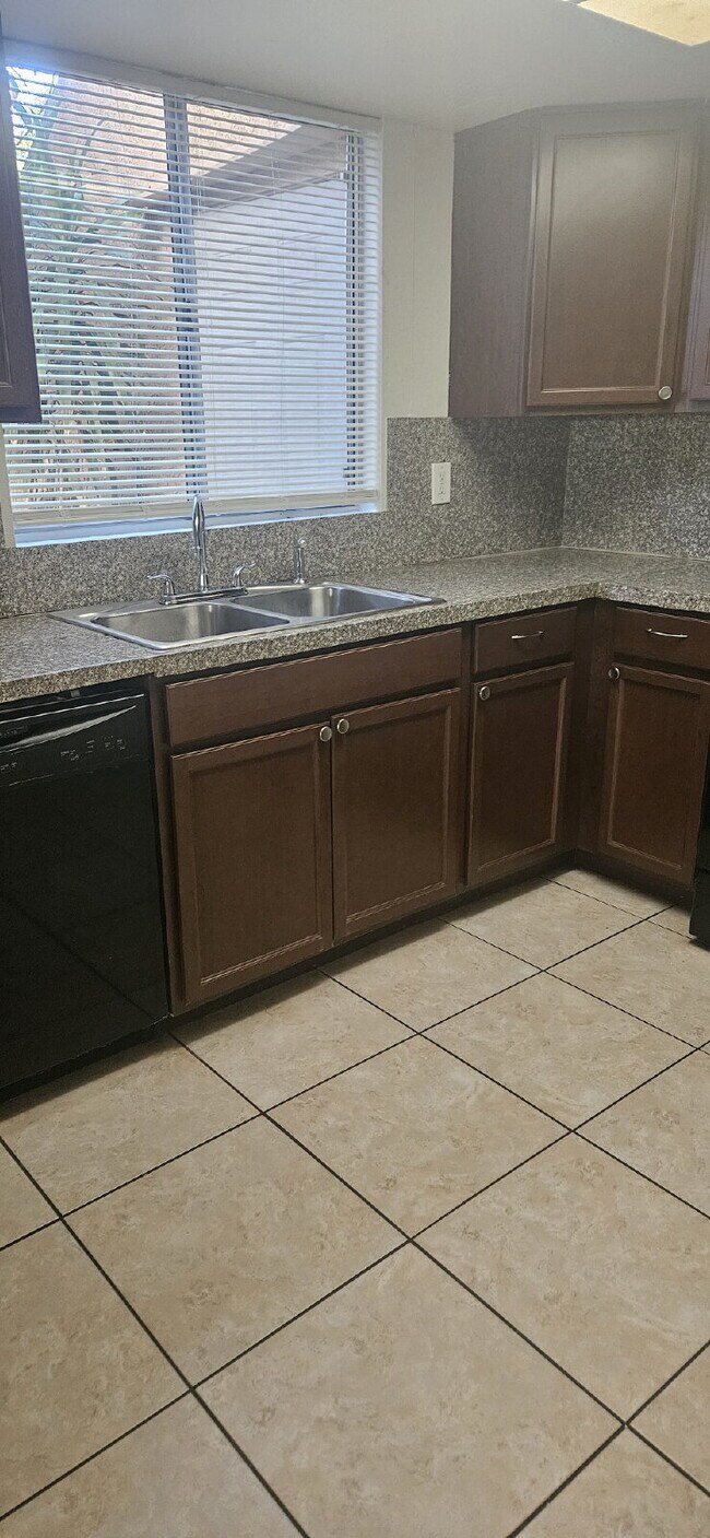 Building Photo - 32551 Shifting Sands Trail