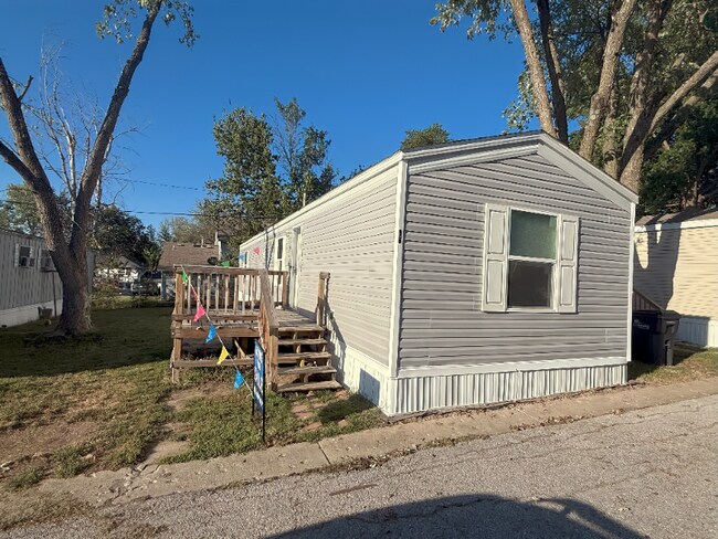 Foto del edificio - 4410 Brown Station Rd