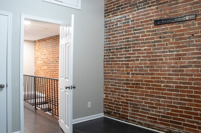 Foto del edificio - 1036 Patapsco St