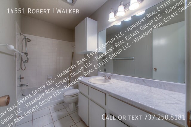 Foto del edificio - 14551 Robert I Walker Blvd