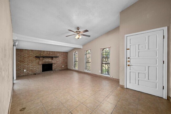 Foto del edificio - 5631 W Ridgecreek Cir