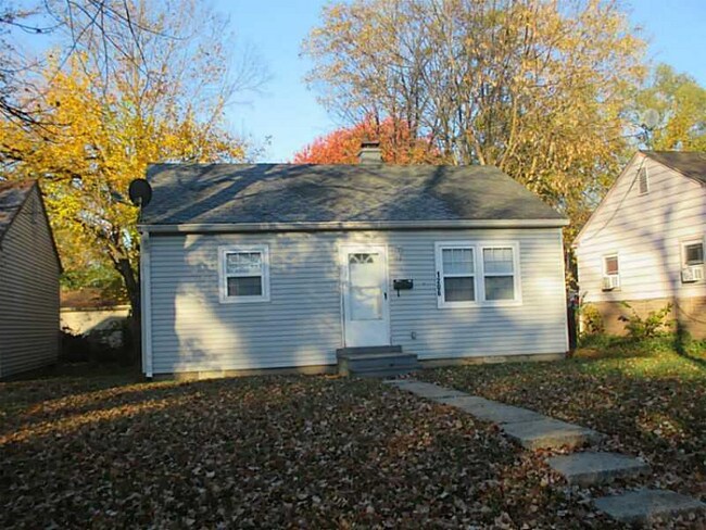 2 Bedroom home - 1206 N Goodlet Ave