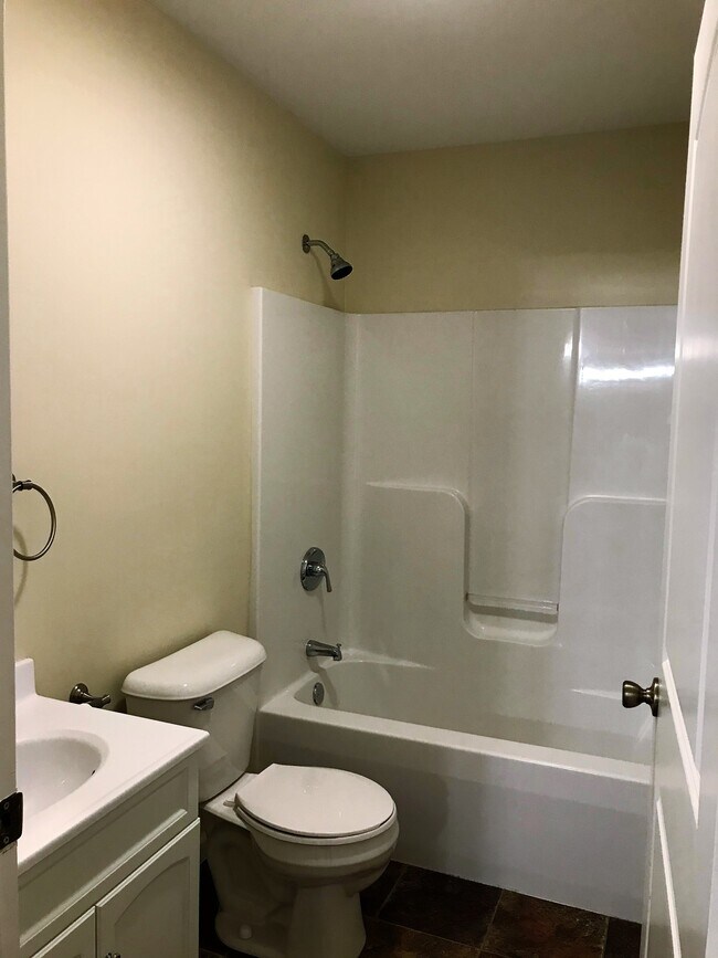 Foto del edificio - 2201 Ottawa Ave