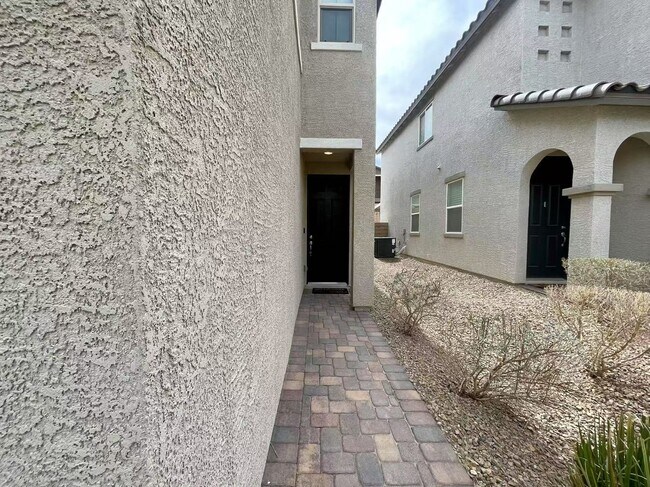 Foto del edificio - Fantastic two-story single-family house wi...