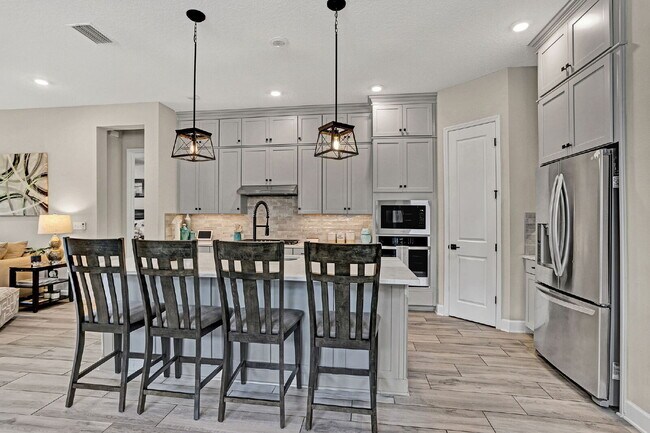 Foto del edificio - Like New Luxury Home For Rent In St. John County.