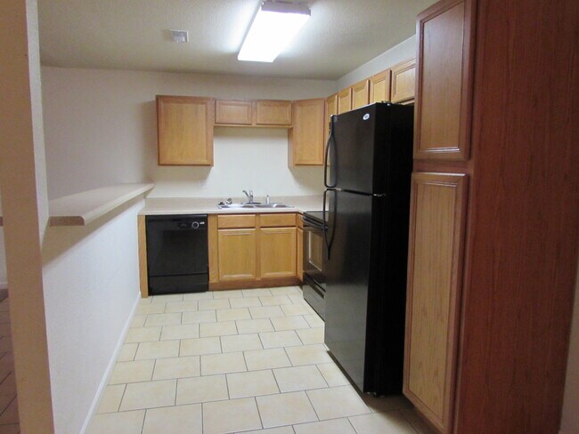 Foto del edificio - 6653-MF2-E2