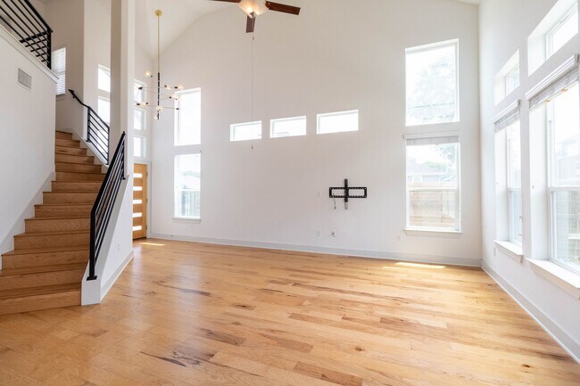 Foto del edificio - Amazing and peaceful 3/2.5 home in Austin!